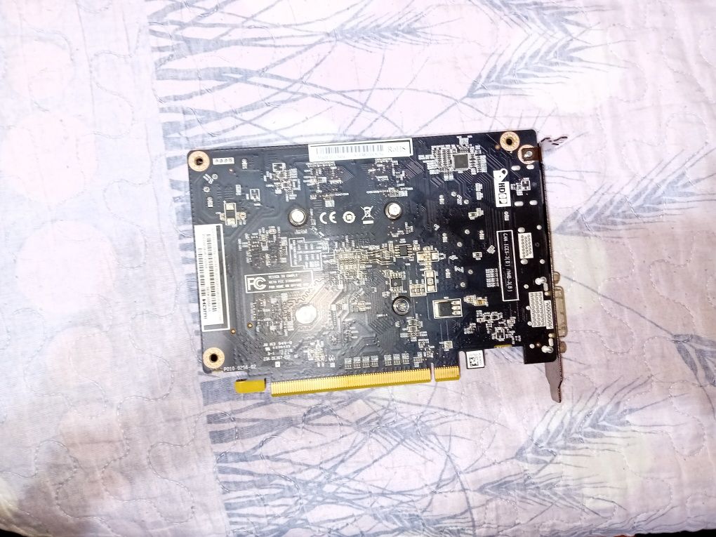 Placa Video RX550 2 GB VDDR5