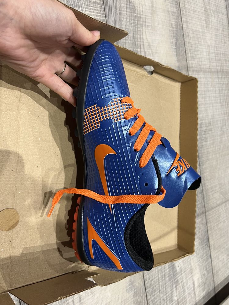 Футболни стойижки Nike