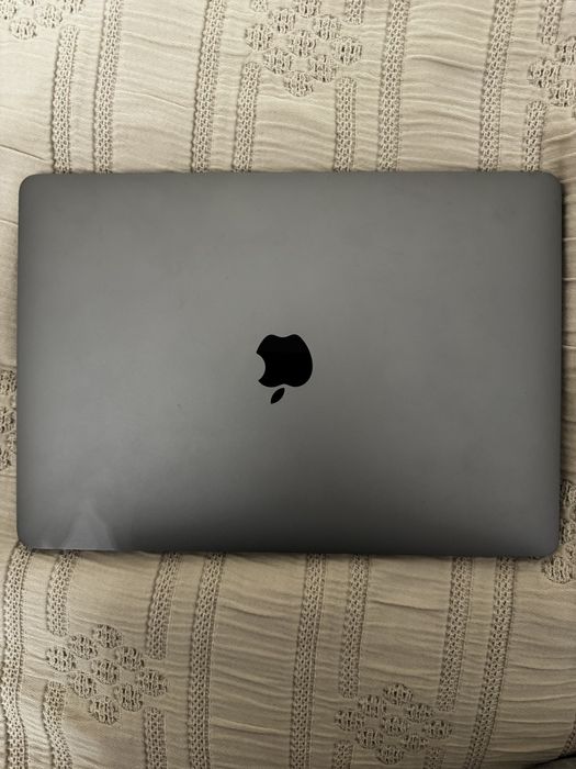 Macbook Pro 13 2022