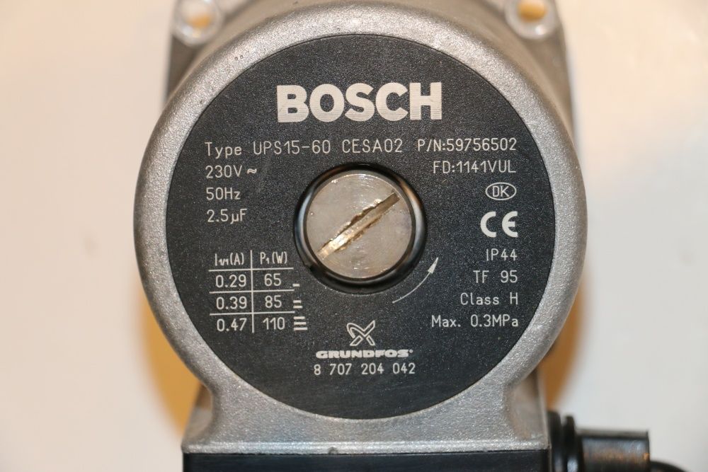 Pompa Bosch Grundfos UPS 15-60 CESA02 centrala termica Bosch