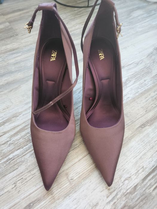 Обувки на ток Zara