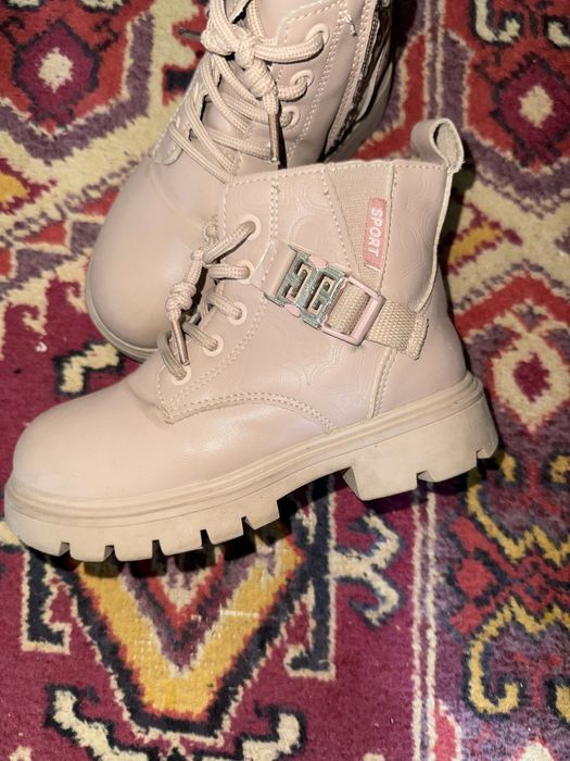 Продаются батинки