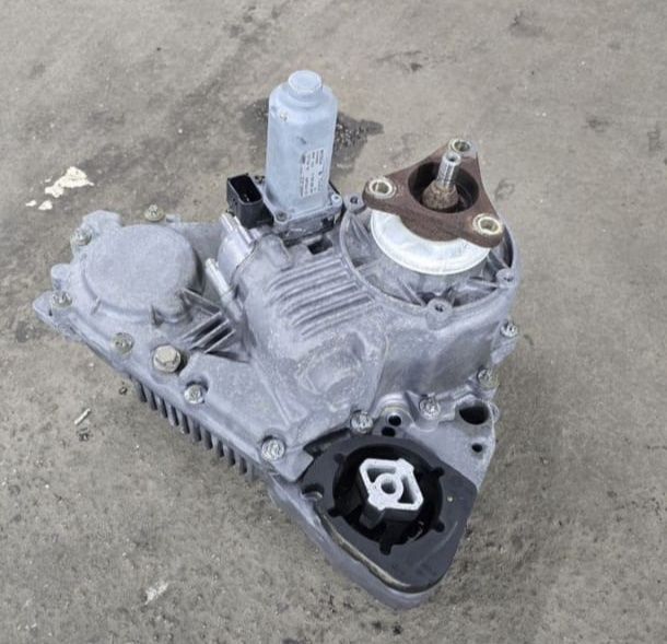 Раздатка х5 е53. Рестайлинг.. 3.0...4.4..4.8...  
В отличном состоянии