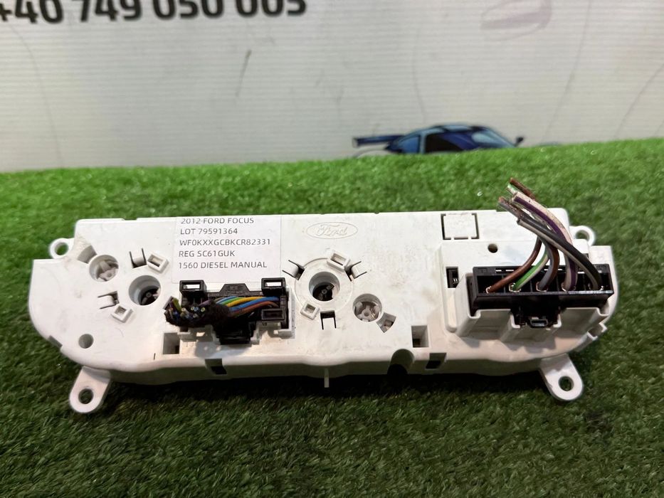 PANOU CENTRAL COMANDA CLIMA FORD FOCUS 1.6 DIESEL 2012 COD OEM 1841574 1896669 2011-2015