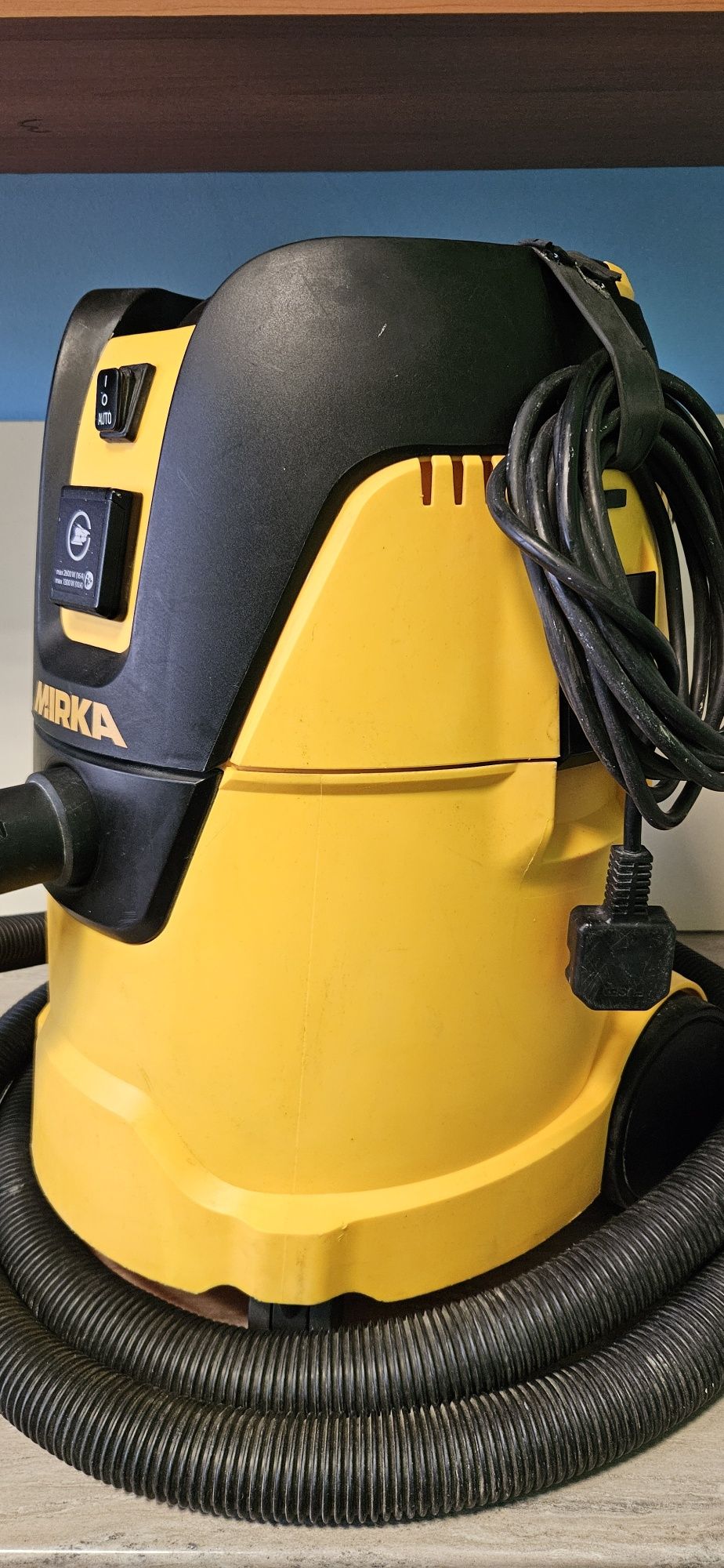 MIRKA Прахосмукачка DE 1025 L GB