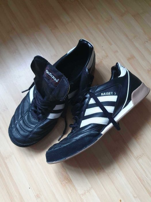 Adidas Kaiser produs nou