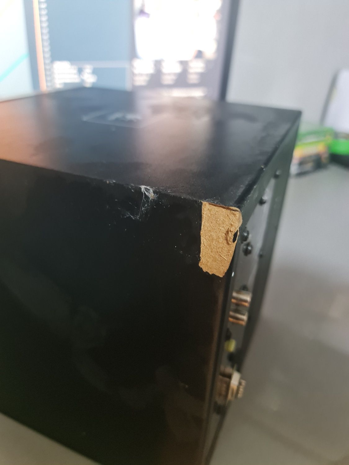 boxa subwoofer logitech z4
