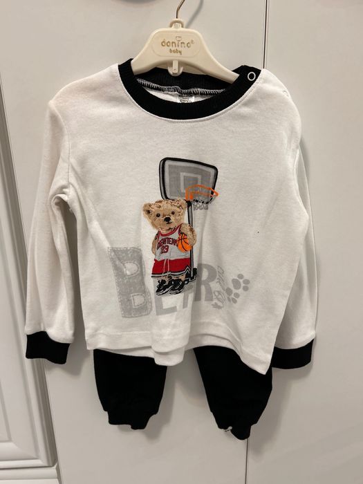 Compleu nou cu etichetă