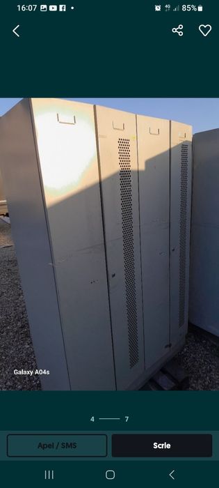 Dulapuri metalice în stare bună tip vestiar
