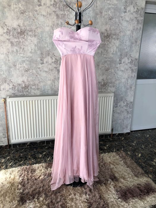 Rochii facute pe comanda