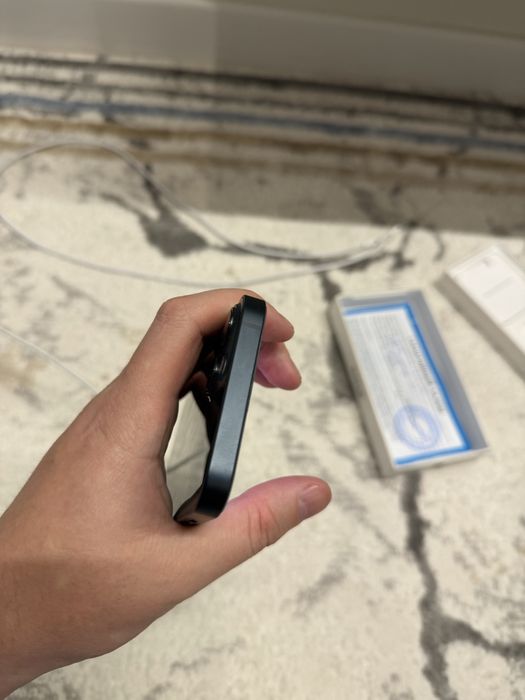 Айфон 13 продам идеал