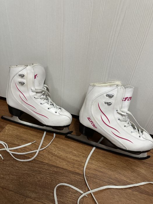 Коньки 35размер женские