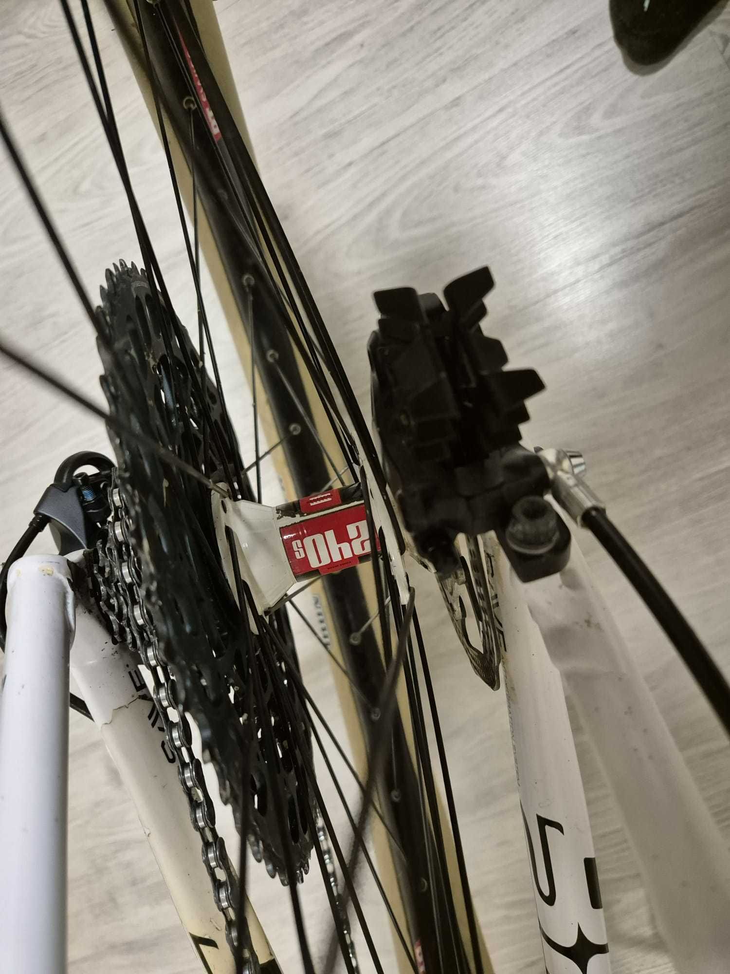 CANNONDALE carbon,furca Lefty carbon, 9kg, roti 29, 12 viteze SRAM GX