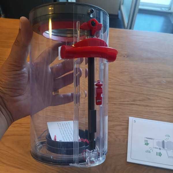НОВ! Резервен контейнер за прахосмукачка Dyson V10/ SV12,13,27