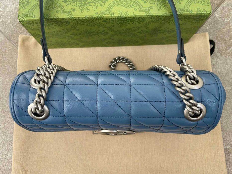 Geanta Gucci din piele albastra autentica Gucci Marmont, maner si lant