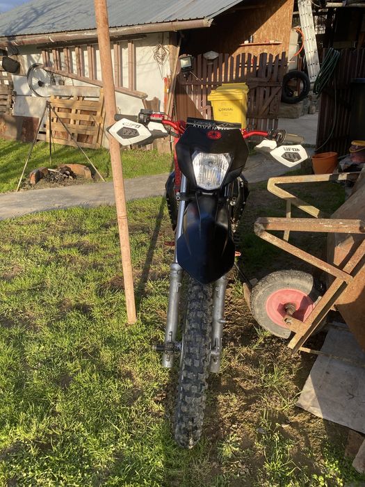 Vand cross 125cc4t sau schimb cu alt cross 2t