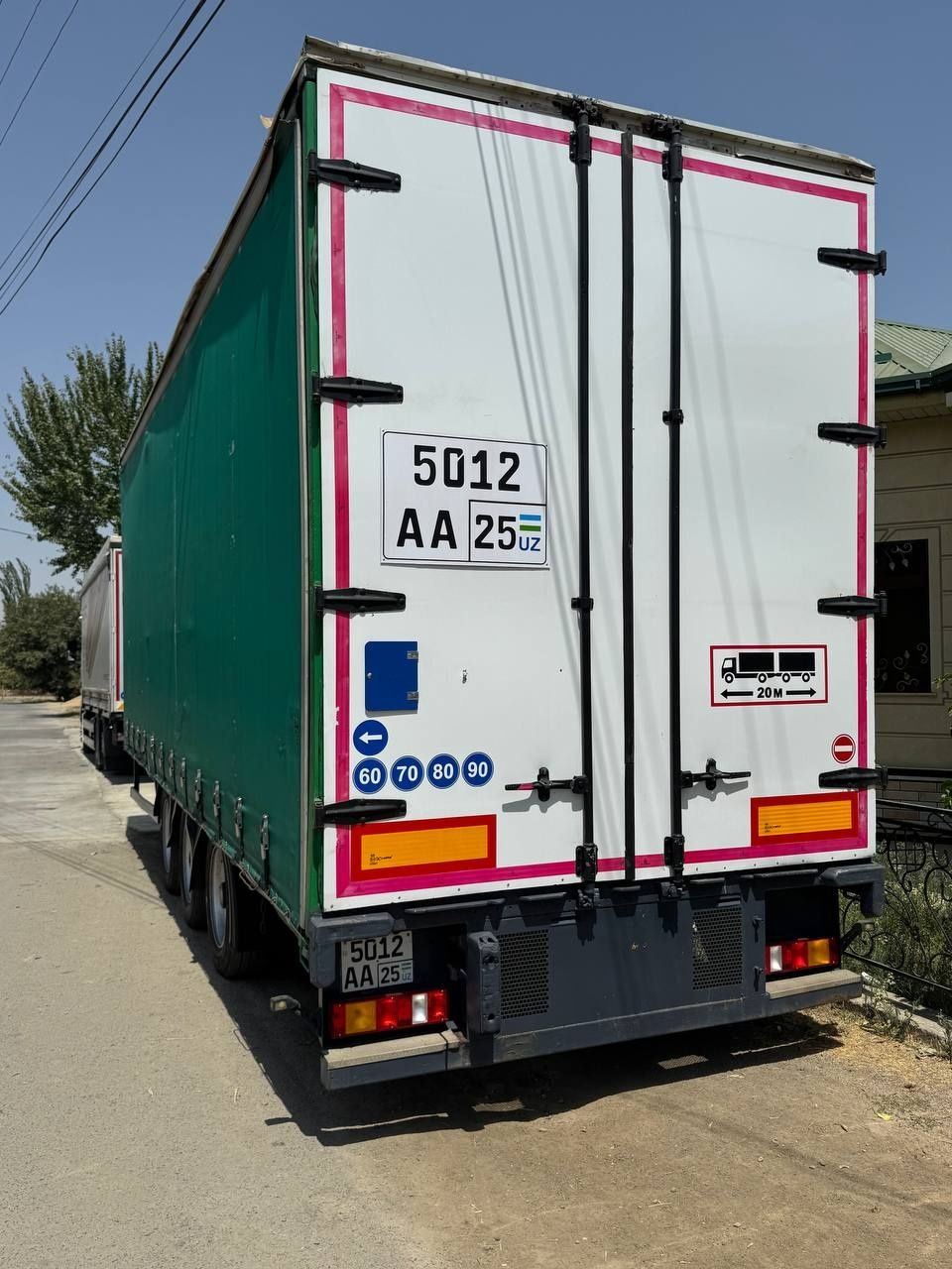 MAN TGX 26.460 EURO 6 паравоз + самро прицеп Сотилади