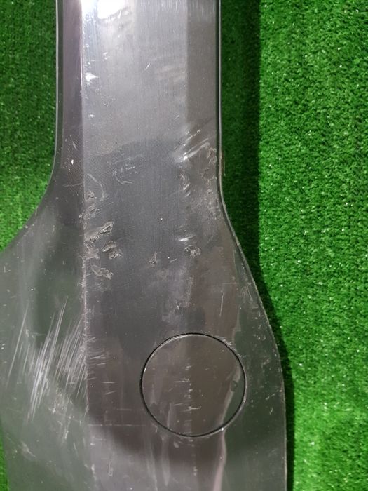 Spoiler bara spate BMW X1 F48 an 2014-2019 cu o mica denivelare