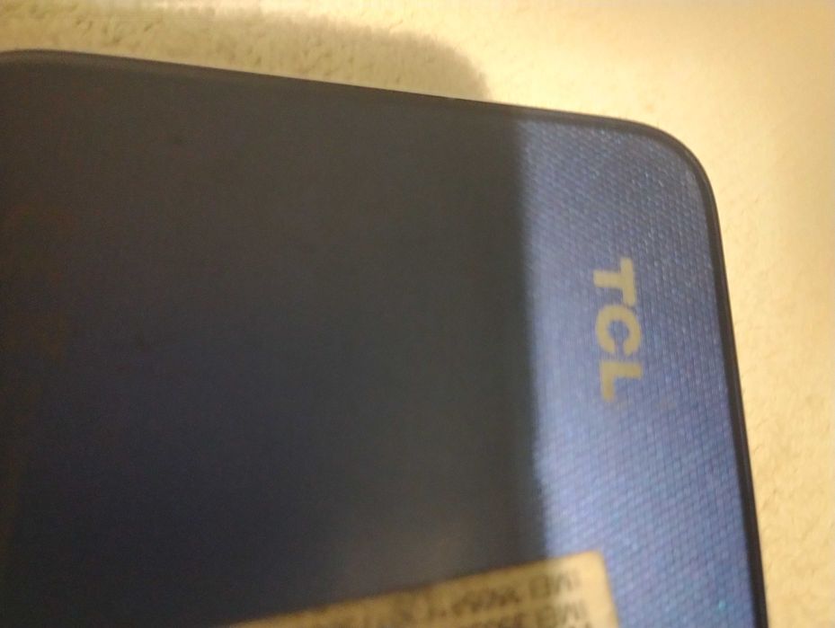 TCL  телефон  6 и   половина ича