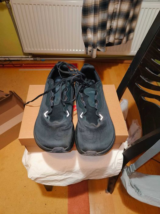 Маратонки за бягане Altra FWD VIA