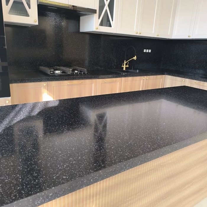 Столешнитцы из искуственного камня.