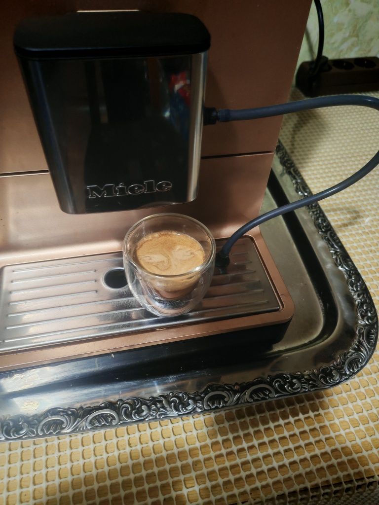 Miele CM5500      .