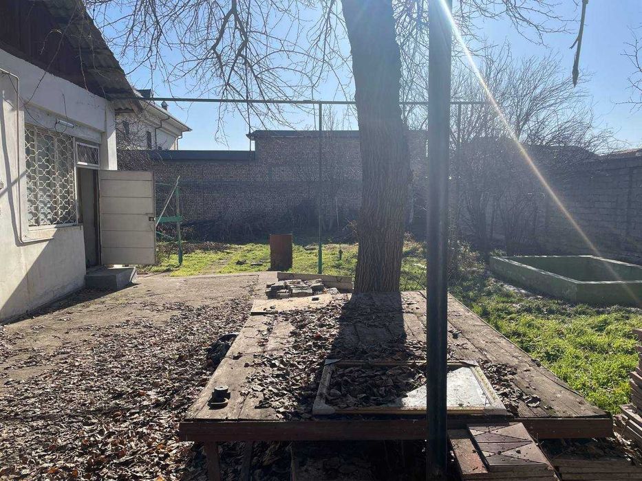 Продаётся участок с домом 6 соток