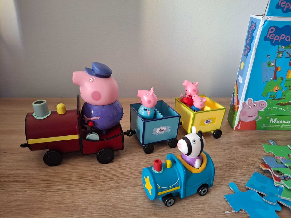 Vand lot jucarii Peppa Pig