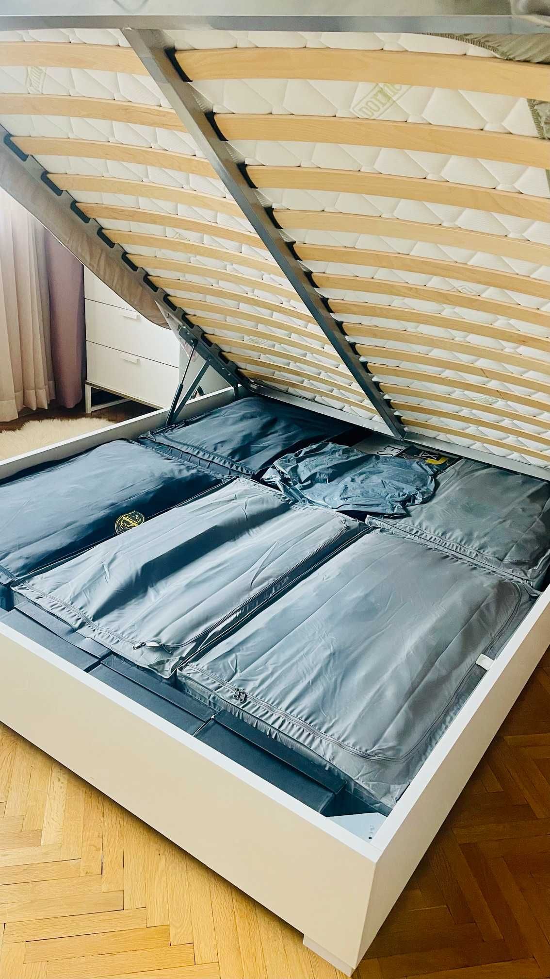 Спална с подматрачна рамка и ракла опция