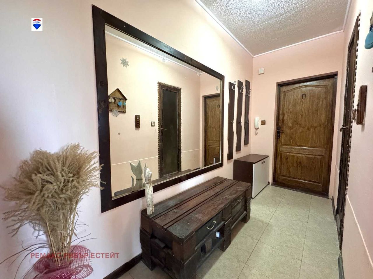 Продава се Двустаен апартамент в Русе, Чародейка - Юг - 64 кв.м за 1043 €/кв.м - Снимка #9