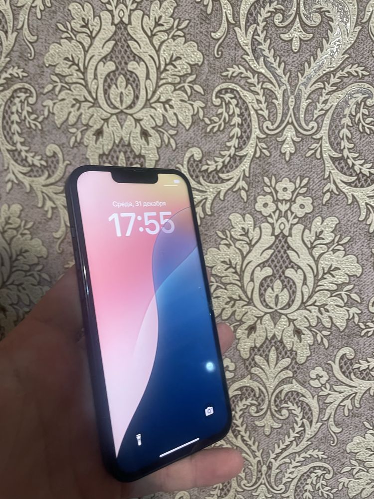 Продам айфон 13/iphone 13