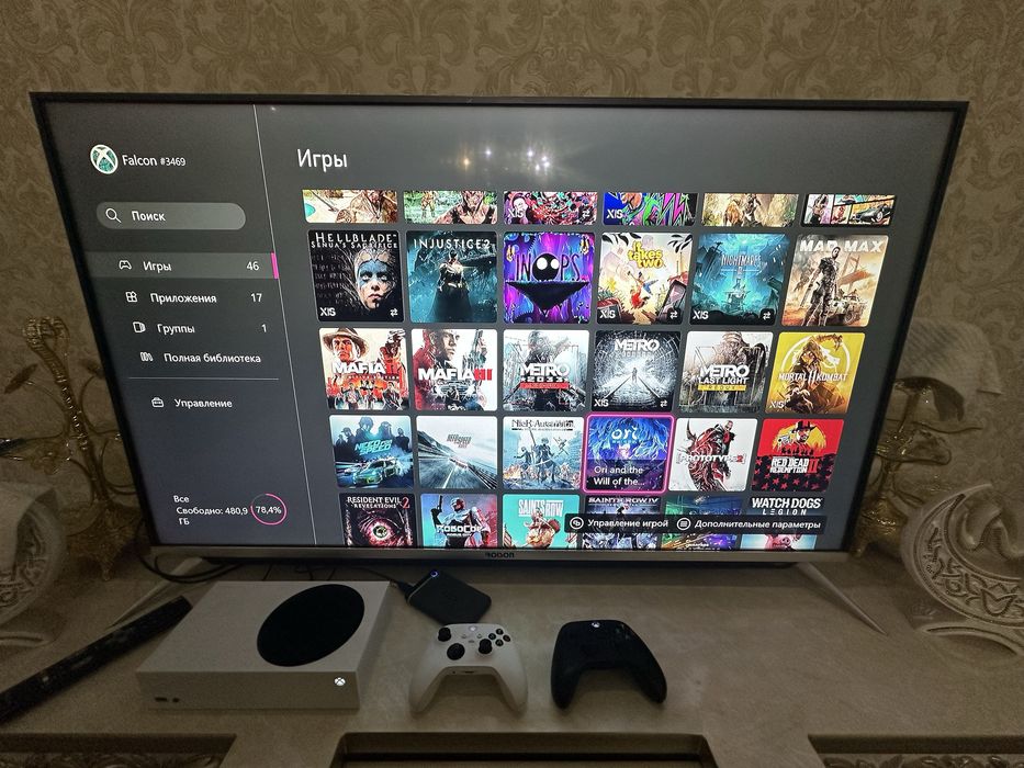 Xbox series S 512 GB Игр 46. +2 TB. 2 геймпада