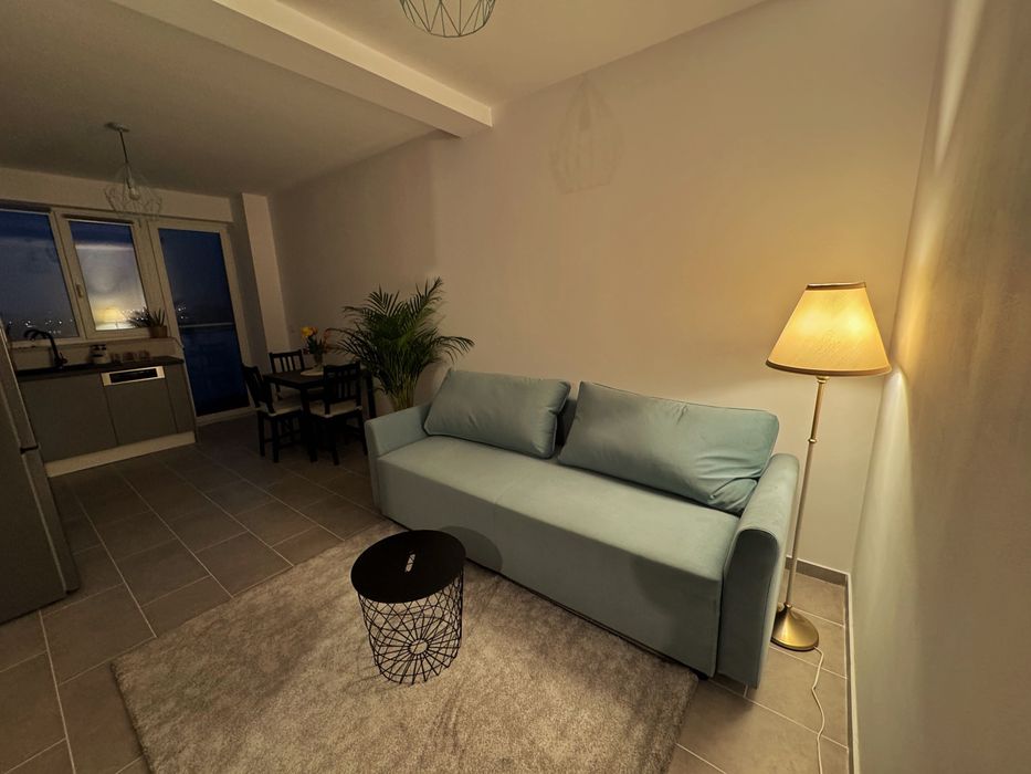 Inchiriez apartament in regim hotelier