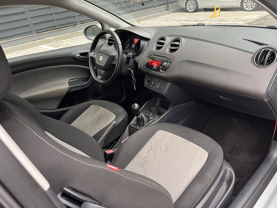 Seat ibiza 2012 Euro 5 benzina 1.2 MPI 70 cp ideala pentru oras