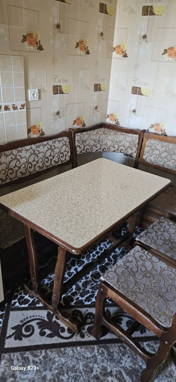 Кухни мебель  прадаеотса