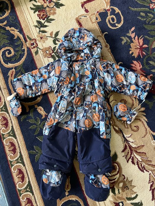 Продам зимние комбинезоны для малыша, комбез