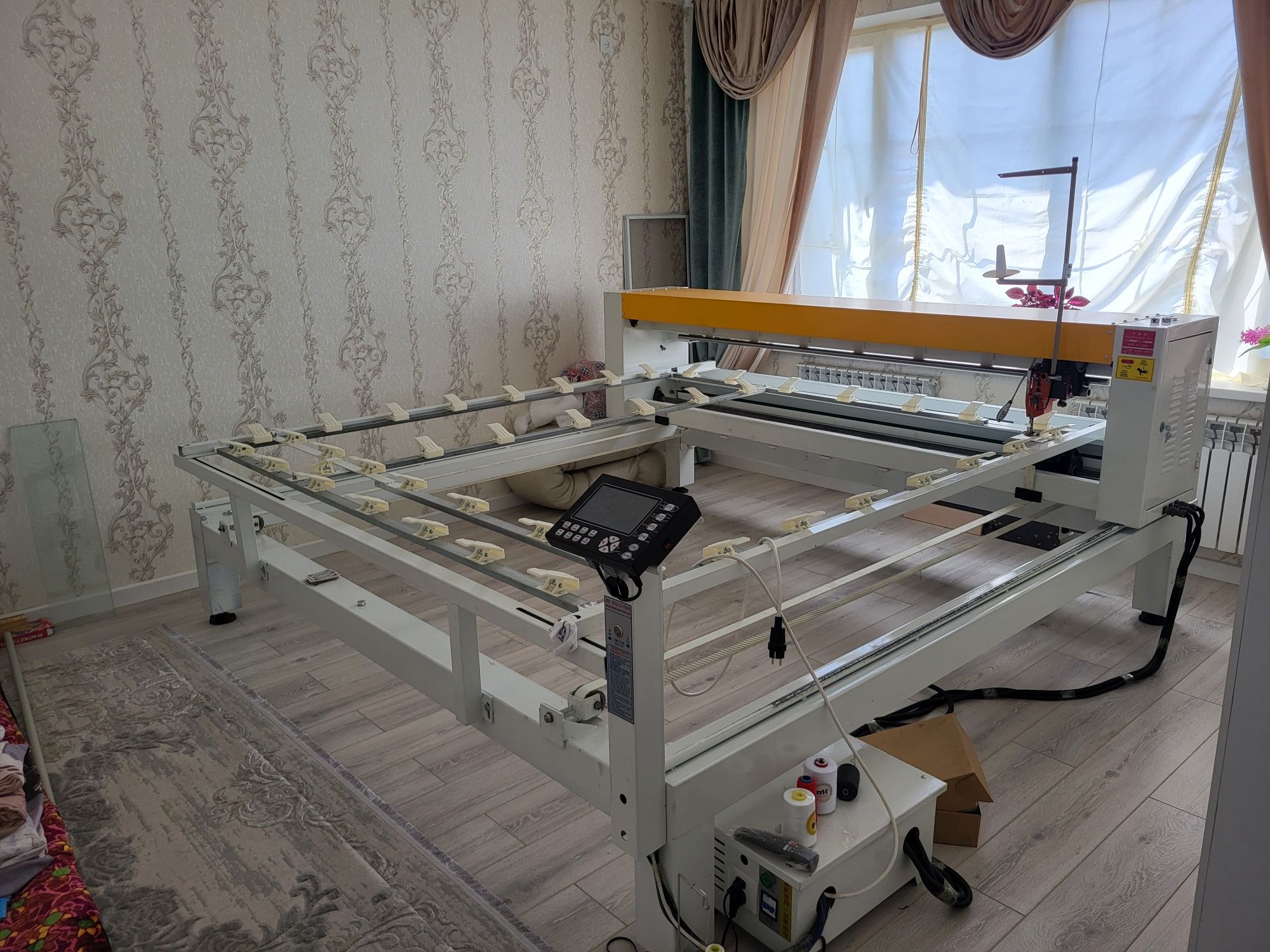 Продам станок по пошиву одеял, корпе