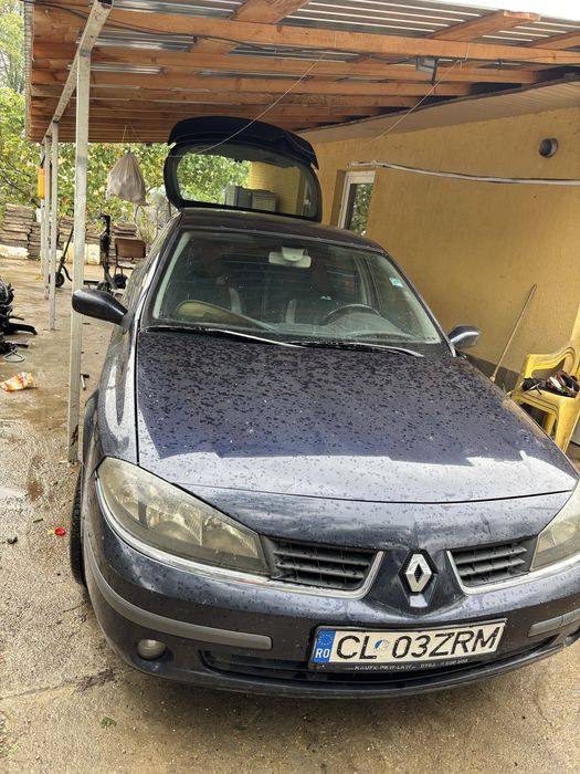 Renault laguna .
