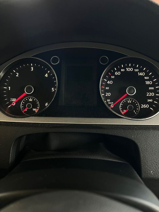 Volkswagen Passat Passat B6 2.0 TDI 140 CP 2010 euro 5