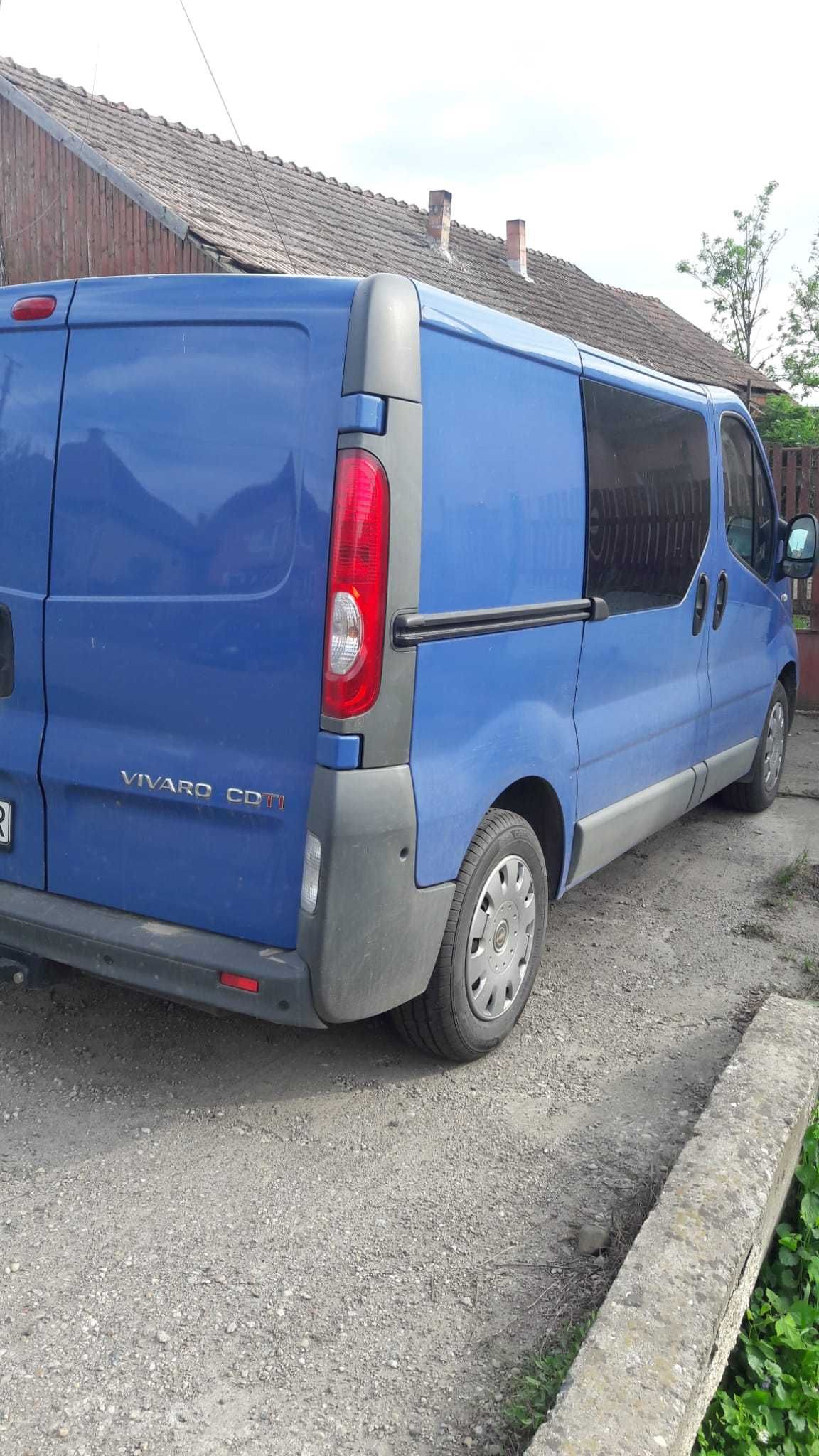 Vand Opel Vivaro 5+1 2013