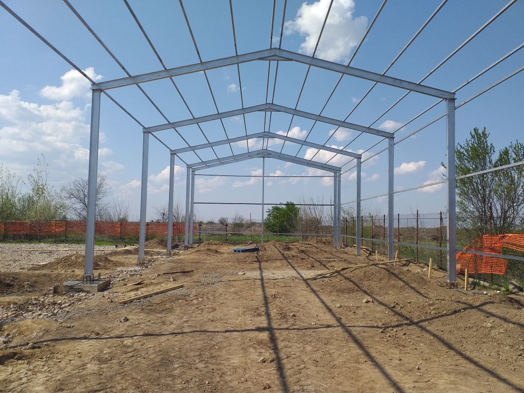 Vând hală metalica structura 12m×53m×4m