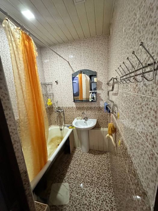 Продаётся 5/5/5 квартира Карасу, Мирзо Улугбекский рн