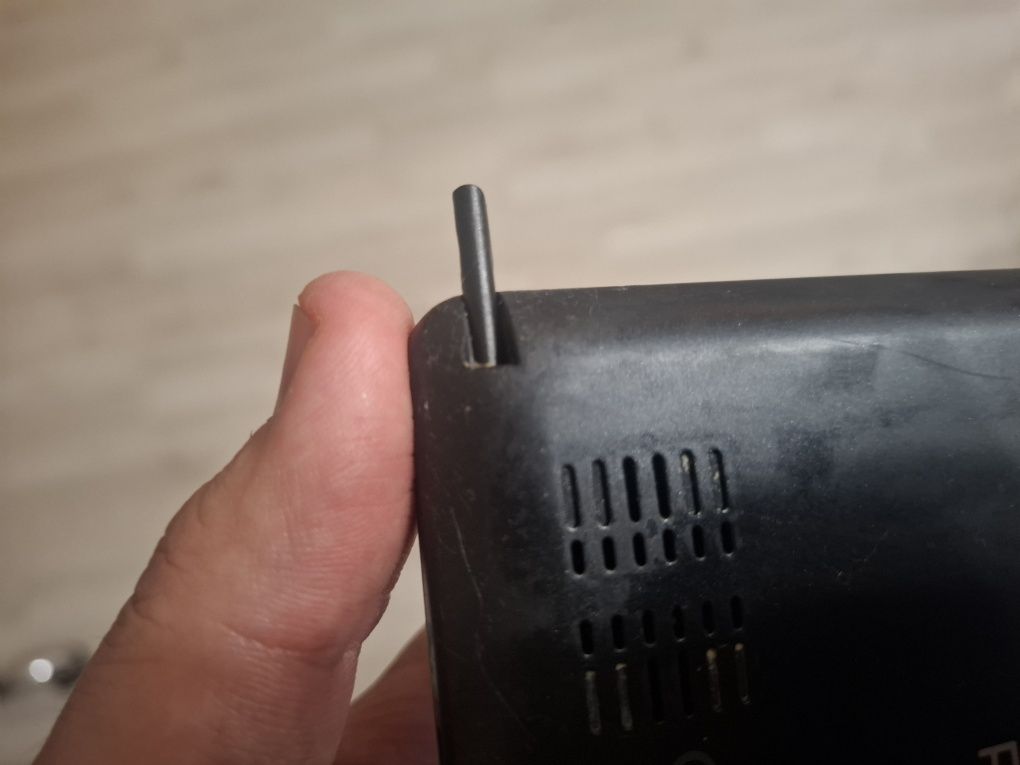 Продавам GPS Prestigio GeoVision 5059 с писалка и зарядно за кола
Съв