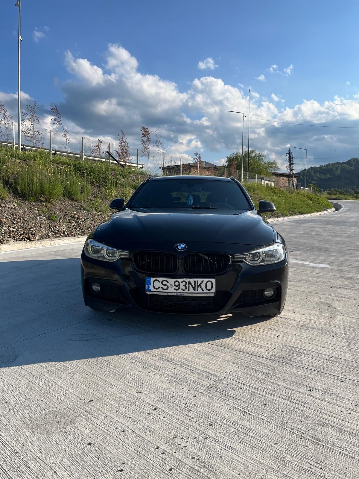 Vând BMW f31 Facelift 318d