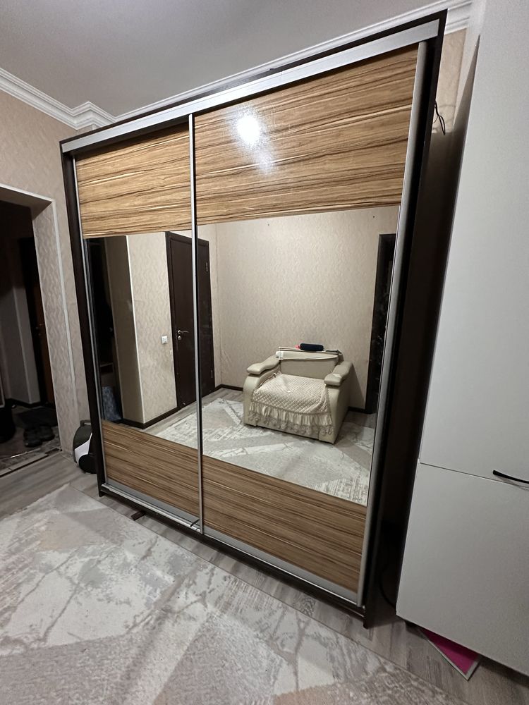 Спальный гарнитур бу