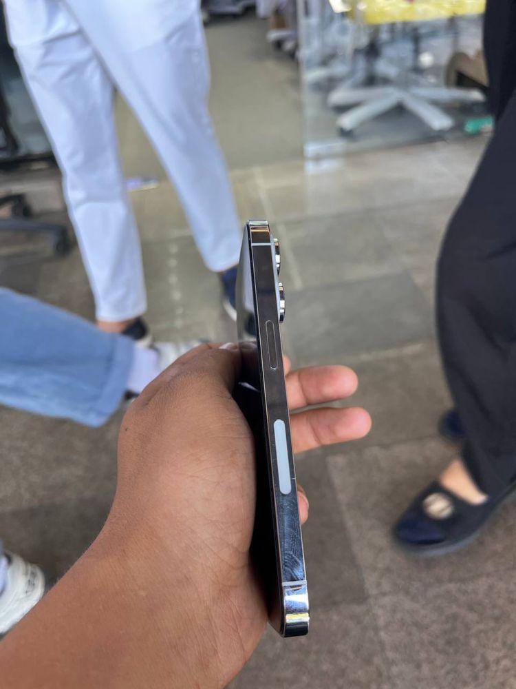 Iphone 14 pro e sim 256 gb li