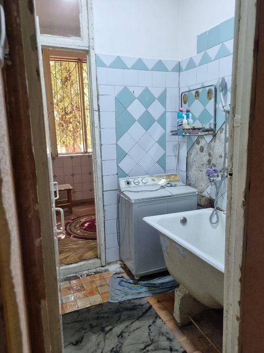 Продаю свою 2 ком. На Чиланзаре, учтепинский район  21кв.