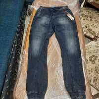 Petroleum original jeans,Italy зимни