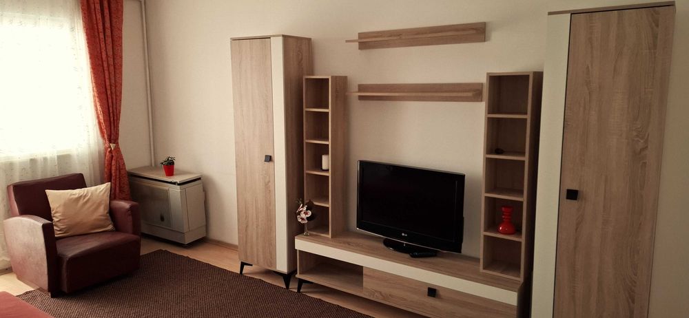 garsoniera de inchiriat