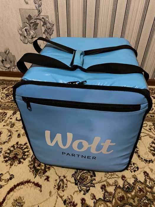 Продаю сумку от вольт (wolt) в отличном состоянии